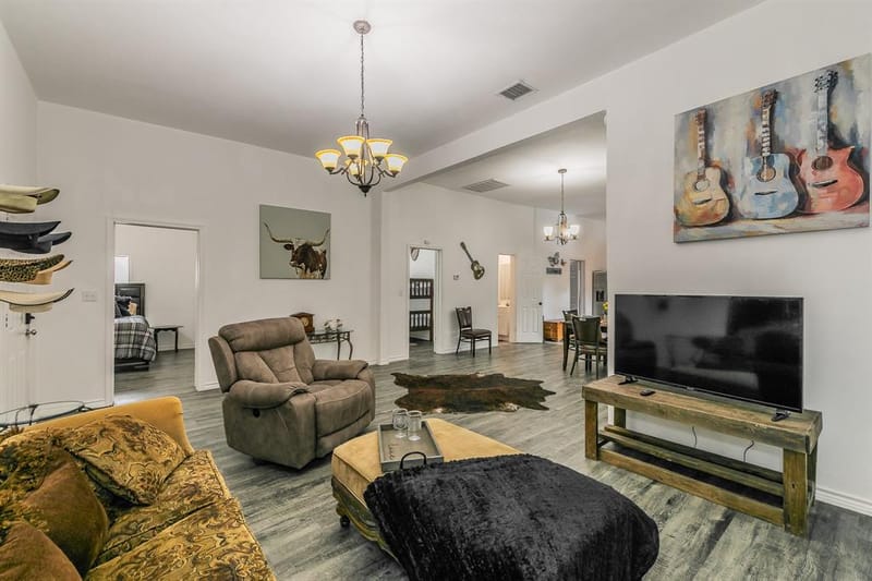 2514 Columbus Avenue, Fort Worth TX 76164 - Photo 5
