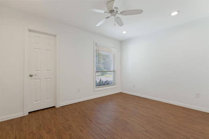 907 Wedgewood Way, Richardson TX 75080 - Photo 16