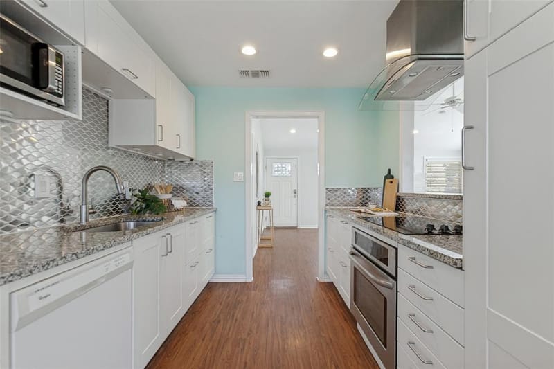 907 Wedgewood Way, Richardson TX 75080 - Photo 8