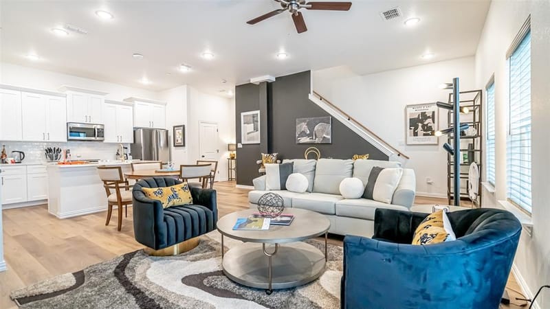 1217 Beaconsfield Lane # 803, Arlington TX 76011