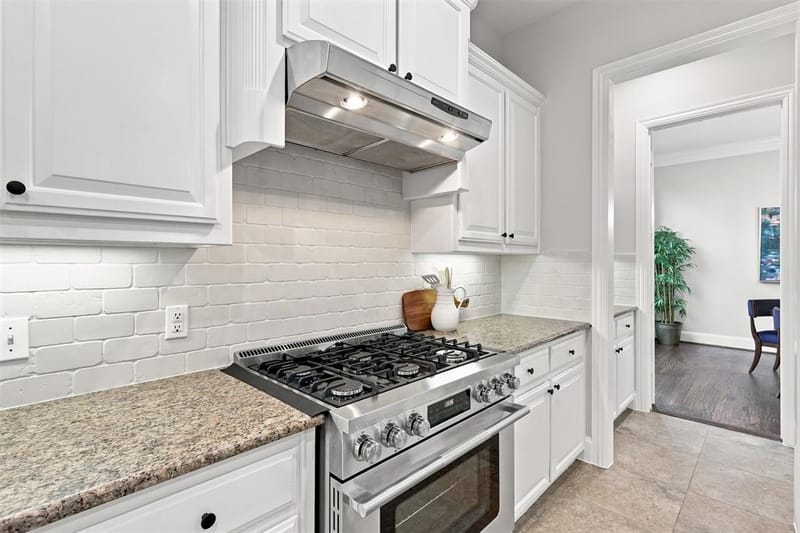 708 Bluffwood Avenue, McKinney TX 75072 - Photo 11