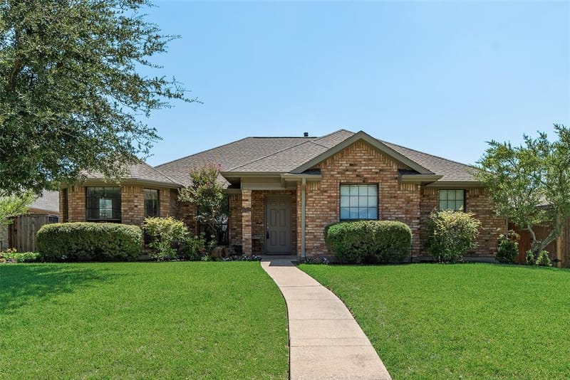 818 Foxwood Lane, Wylie TX 75098