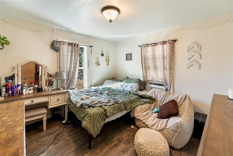 1306 W 10th Street, Mount Pleasant TX 75455 - Photo 11