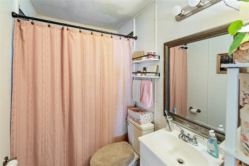 1306 W 10th Street, Mount Pleasant TX 75455 - Photo 8