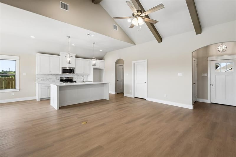128 Joel Street, Springtown TX 76082 - Photo 9