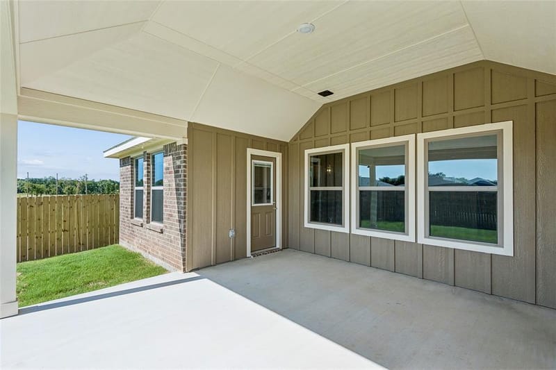 128 Joel Street, Springtown TX 76082 - Photo 30