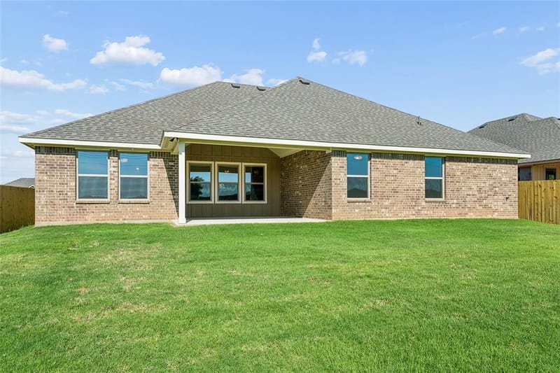 128 Joel Street, Springtown TX 76082 - Photo 31