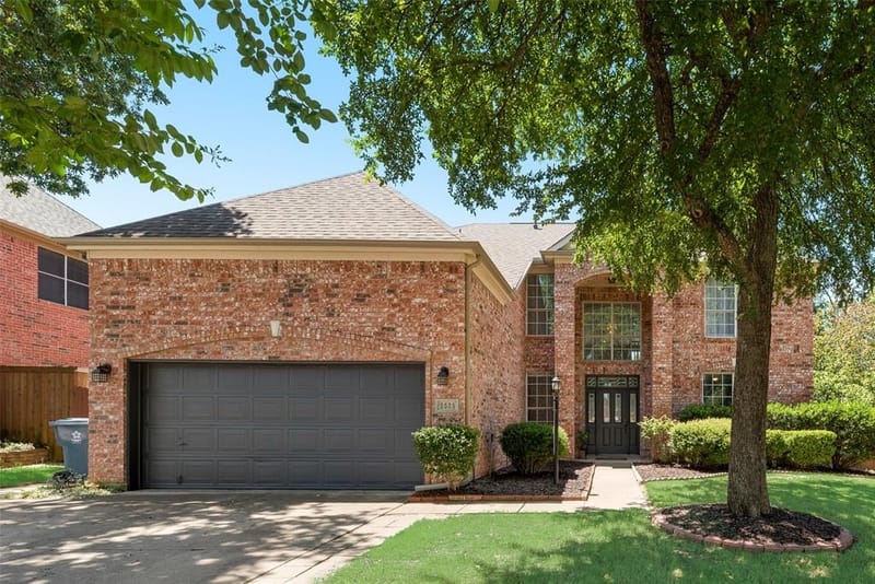 2525 Amber Lane, Flower Mound TX 75028 - Photo 2