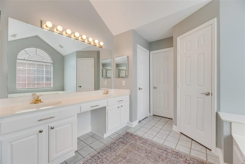 2525 Amber Lane, Flower Mound TX 75028 - Photo 16
