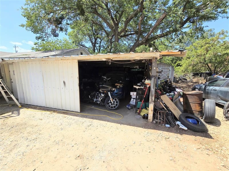 309 Decatur Street, Bowie TX 76230 - Photo 12