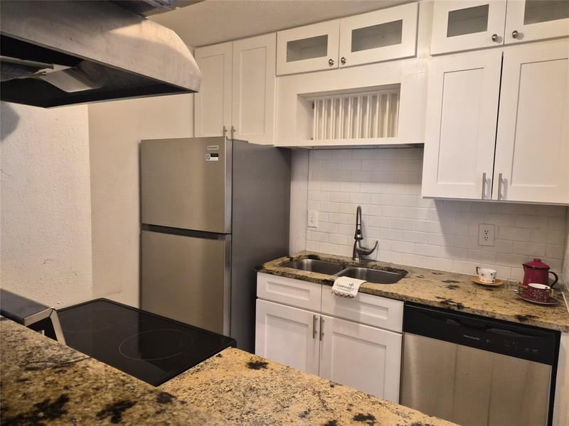 8110 Skillman Street # 2059, Dallas TX 75231 - Photo 6