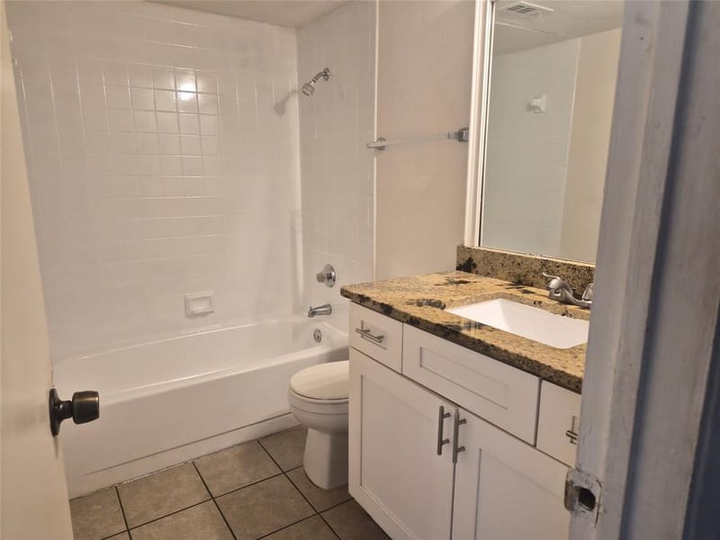 8110 Skillman Street # 2059, Dallas TX 75231 - Photo 11