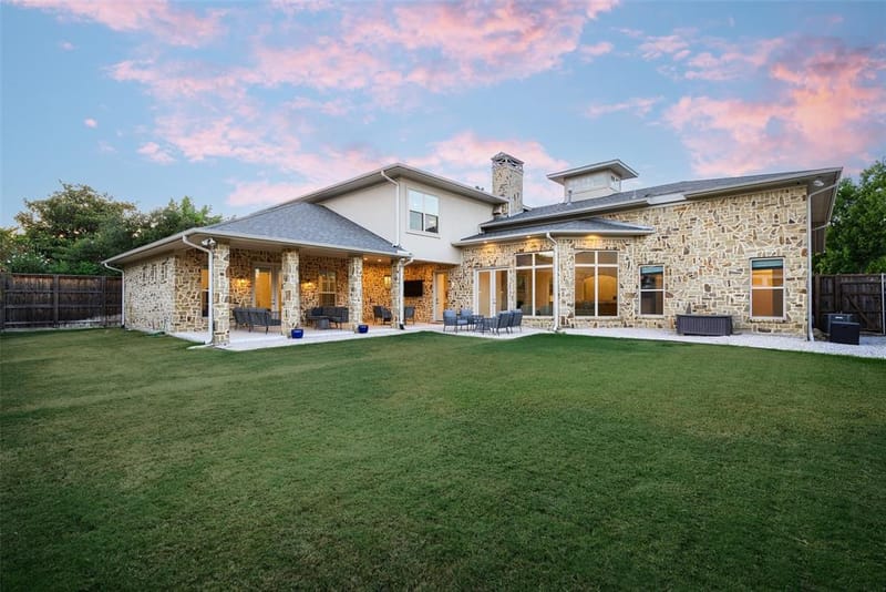 4254 Ridge Road, Dallas TX 75229 - Photo 2