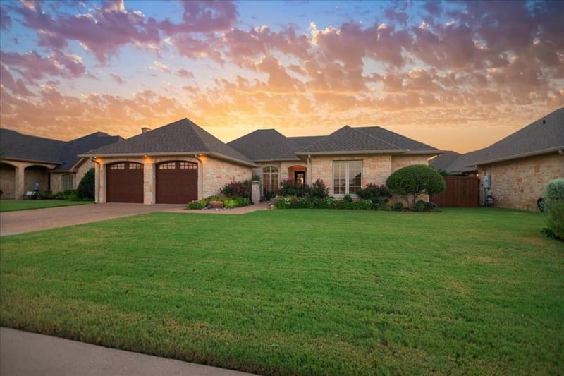 1608 Ridgewood Drive, Waco TX 76710