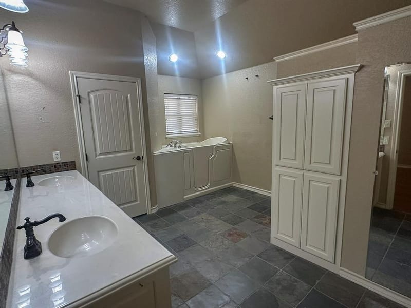 101 Creekside Drive, Glen Rose TX 76043 - Photo 23