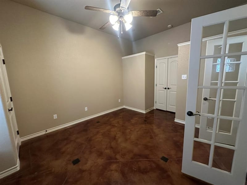 101 Creekside Drive, Glen Rose TX 76043 - Photo 6