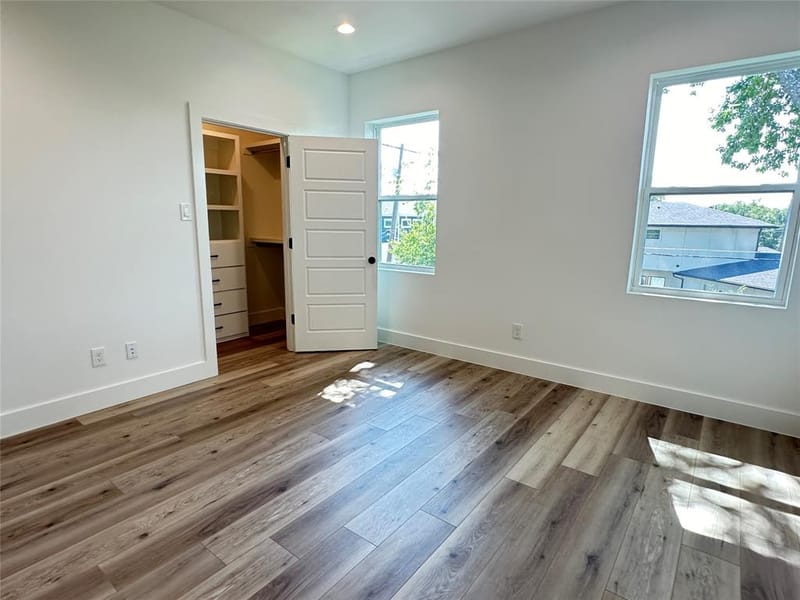 3908 Rochelle Drive, Dallas TX 75220 - Photo 32
