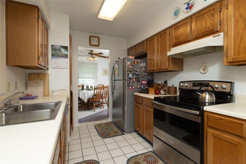 1309 Mercedes Street, Benbrook TX 76126 - Photo 16