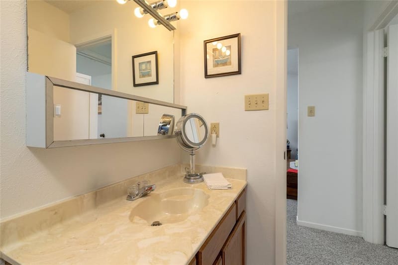 1309 Mercedes Street, Benbrook TX 76126 - Photo 31