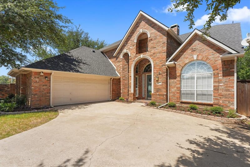 2105 Birdwood Circle, Corinth TX 76210 - Photo 2