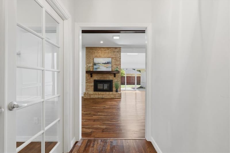 18512 Featherwood Drive, Dallas TX 75252 - Photo 8