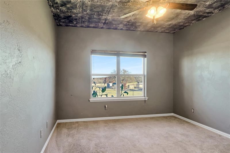 694 Jennings Lane, Azle TX 76020 - Photo 17