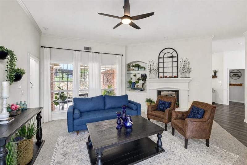 816 Lake View Court E, Crowley TX 76036 - Photo 10