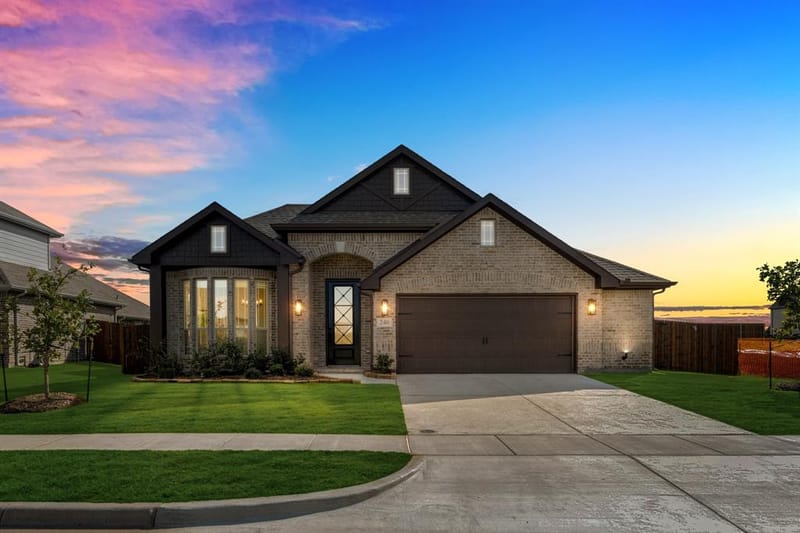 240 Claywood Drive, Glenn Heights TX 75154 - Photo 3