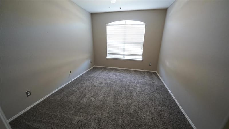 620 Azalea, Glenn Heights TX 75154 - Photo 7