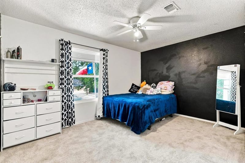 6832 Parkwood Drive, North Richland Hills TX 76182 - Photo 28