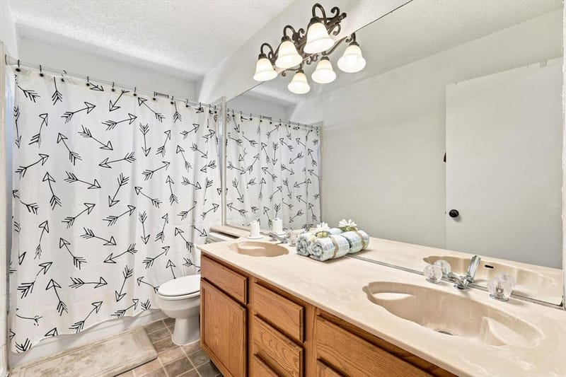 6832 Parkwood Drive, North Richland Hills TX 76182 - Photo 29