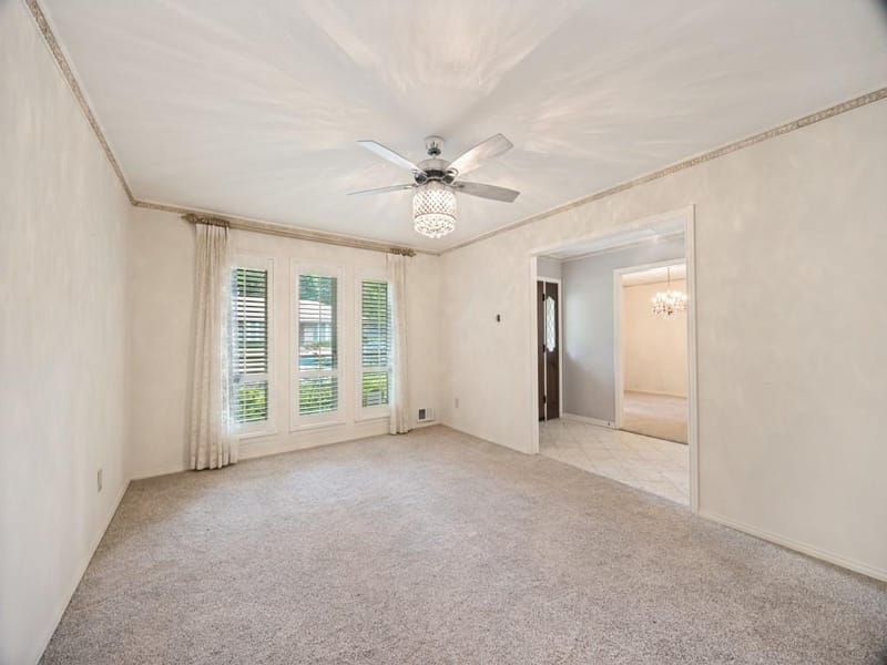 6153 Danbury Lane, Dallas TX 75214 - Photo 6