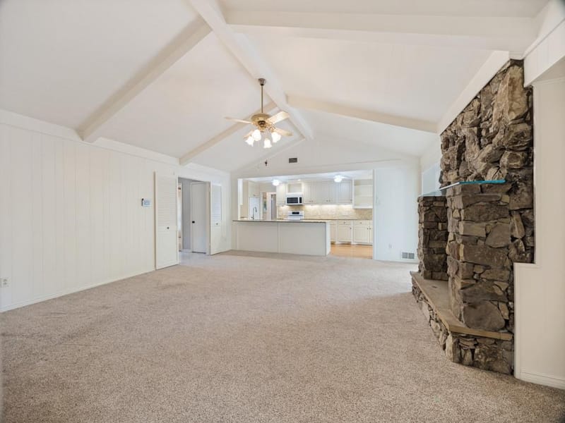 6153 Danbury Lane, Dallas TX 75214 - Photo 13