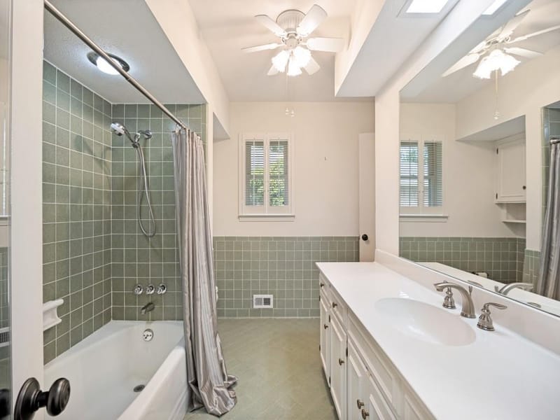 6153 Danbury Lane, Dallas TX 75214 - Photo 24