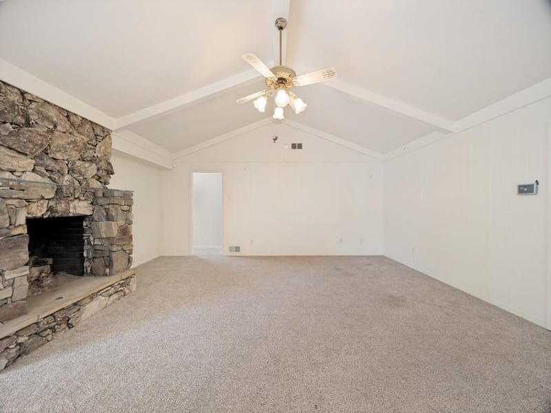 6153 Danbury Lane, Dallas TX 75214 - Photo 10