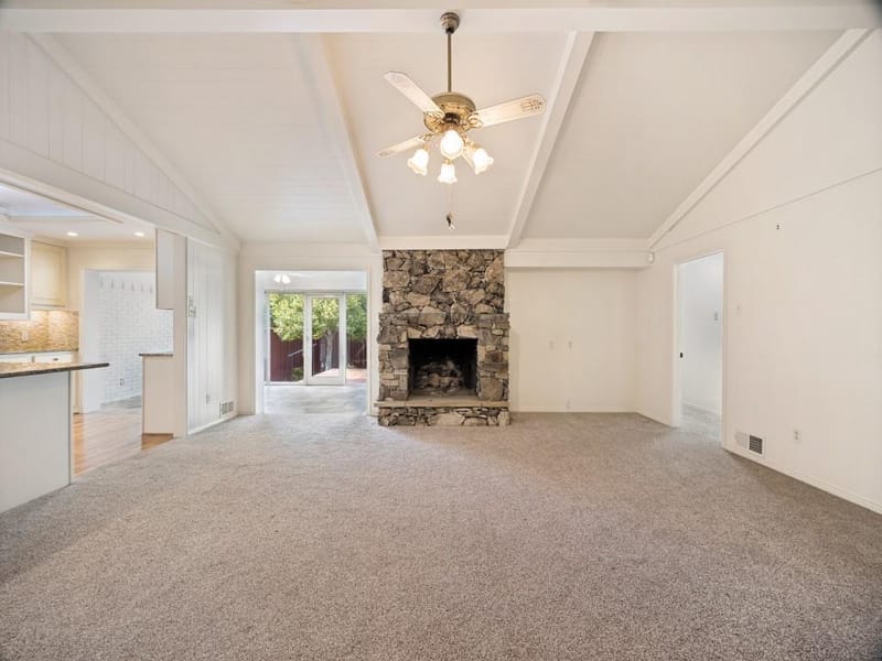 6153 Danbury Lane, Dallas TX 75214 - Photo 11