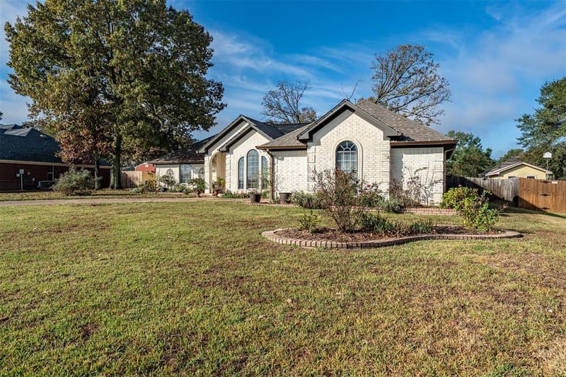 18564 County Road 1100, Flint TX 75762 - Photo 2