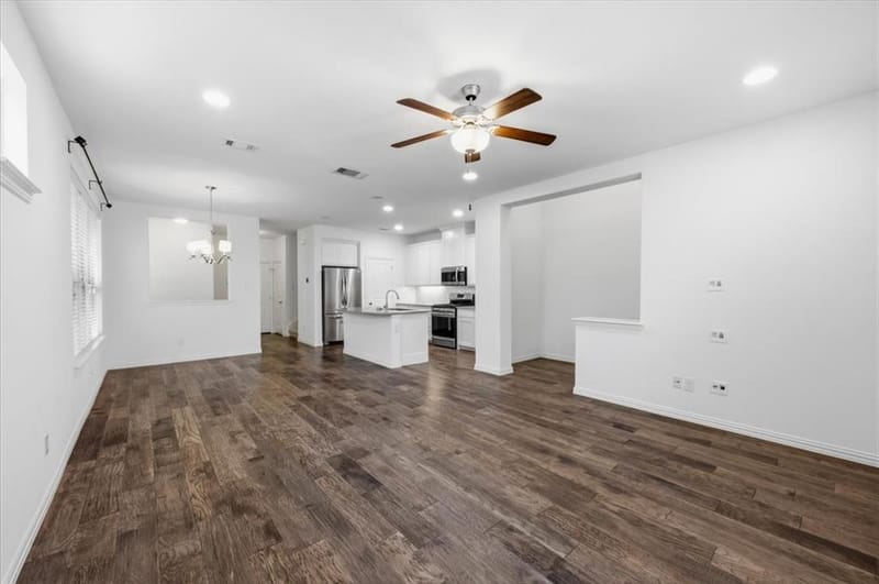 4246 Cascade Sky Drive, Arlington TX 76005 - Photo 8