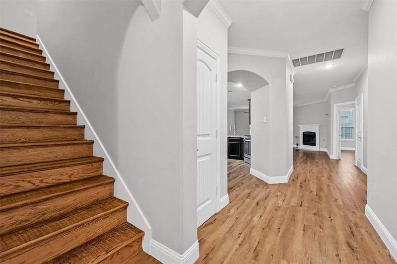 1512 Greenbrier Drive, Van Alstyne TX 75495 - Photo 6