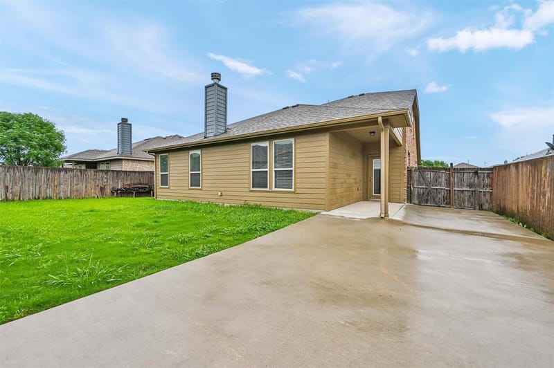 1512 Greenbrier Drive, Van Alstyne TX 75495 - Photo 20