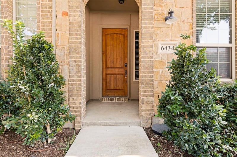 6434 Love Drive, Irving TX 75039