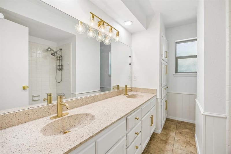 2701 Baldwin Drive, Arlington TX 76012 - Photo 17