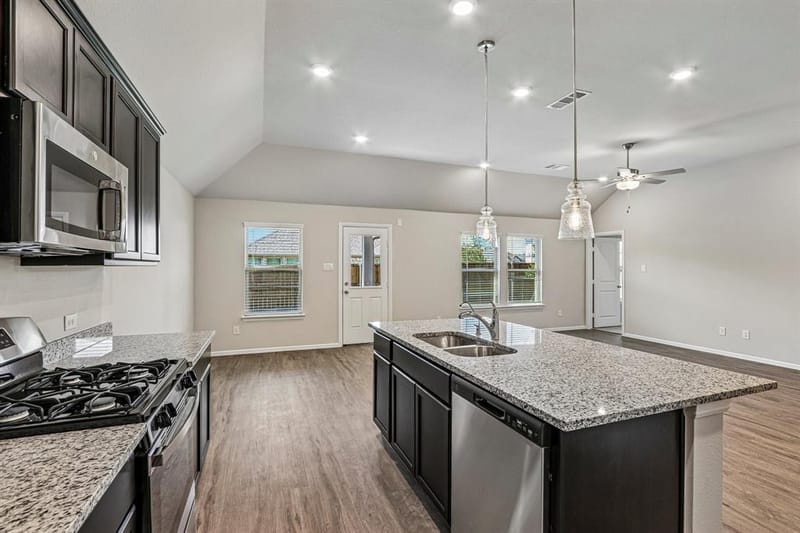 13080 Sandstone Street, Providence Village TX 76227 - Photo 3