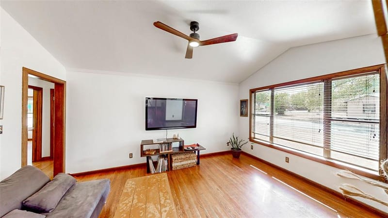 3100 Lakeland Street, Fort Worth TX 76111 - Photo 7