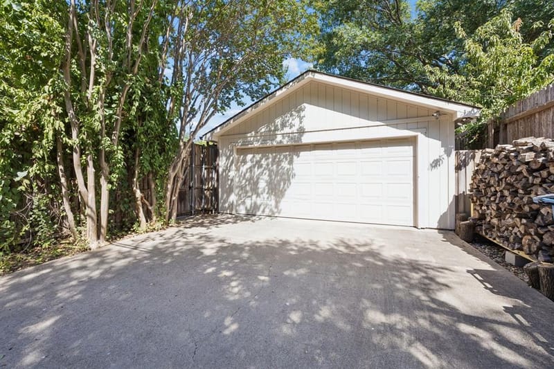 1147 N Windomere Avenue, Dallas TX 75208 - Photo 24