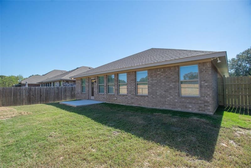 129 Westview Westview Drive, Gun Barrel City TX 75156 - Photo 3