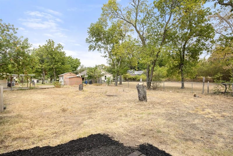 207 E 4th Street, Weatherford TX 76086 - Photo 22