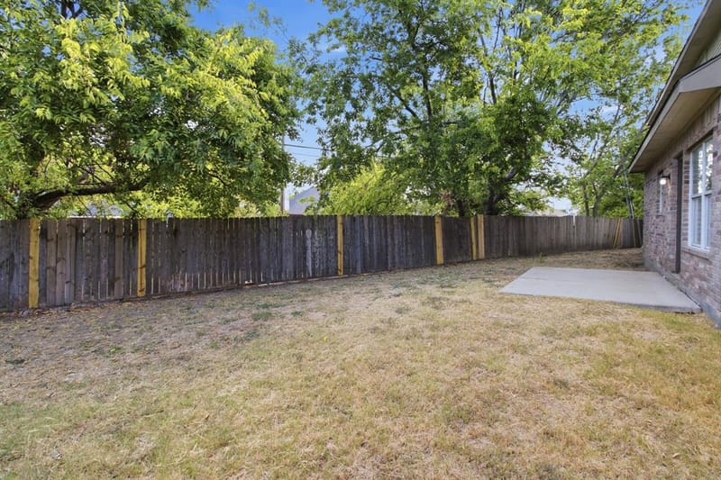 1512 Yellowbird Court, DeSoto TX 75115 - Photo 34