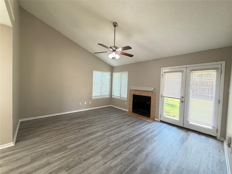 6008 Glenwood Drive, Arlington TX 76017 - Photo 4