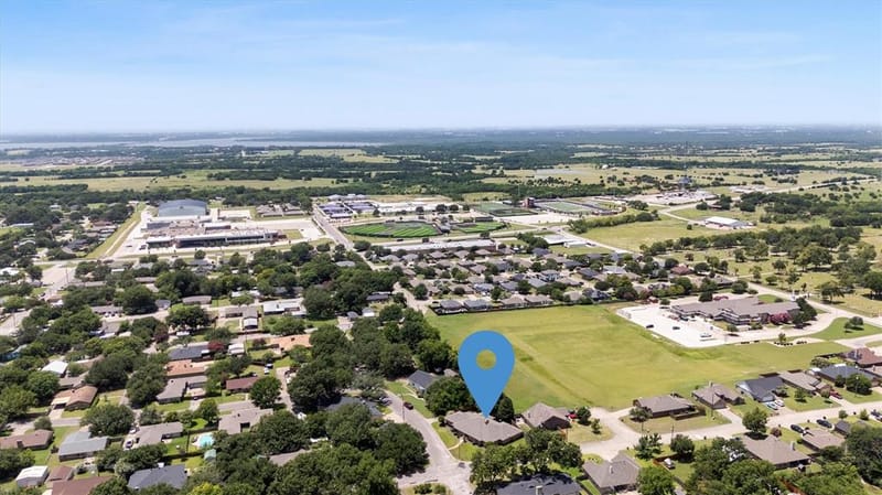 501 Jouette Street, Farmersville TX 75442 - Photo 2